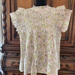 NWT! IVY JANE Tucked And Ruffle Top